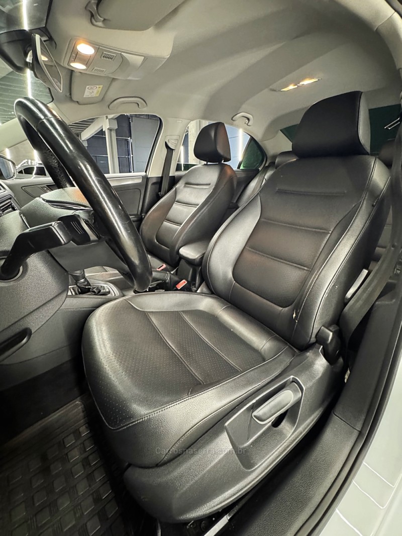 JETTA 1.4 16V TSI COMFORTLINE FLEX 4P TIPTRONIC - 2018 - PASSO FUNDO