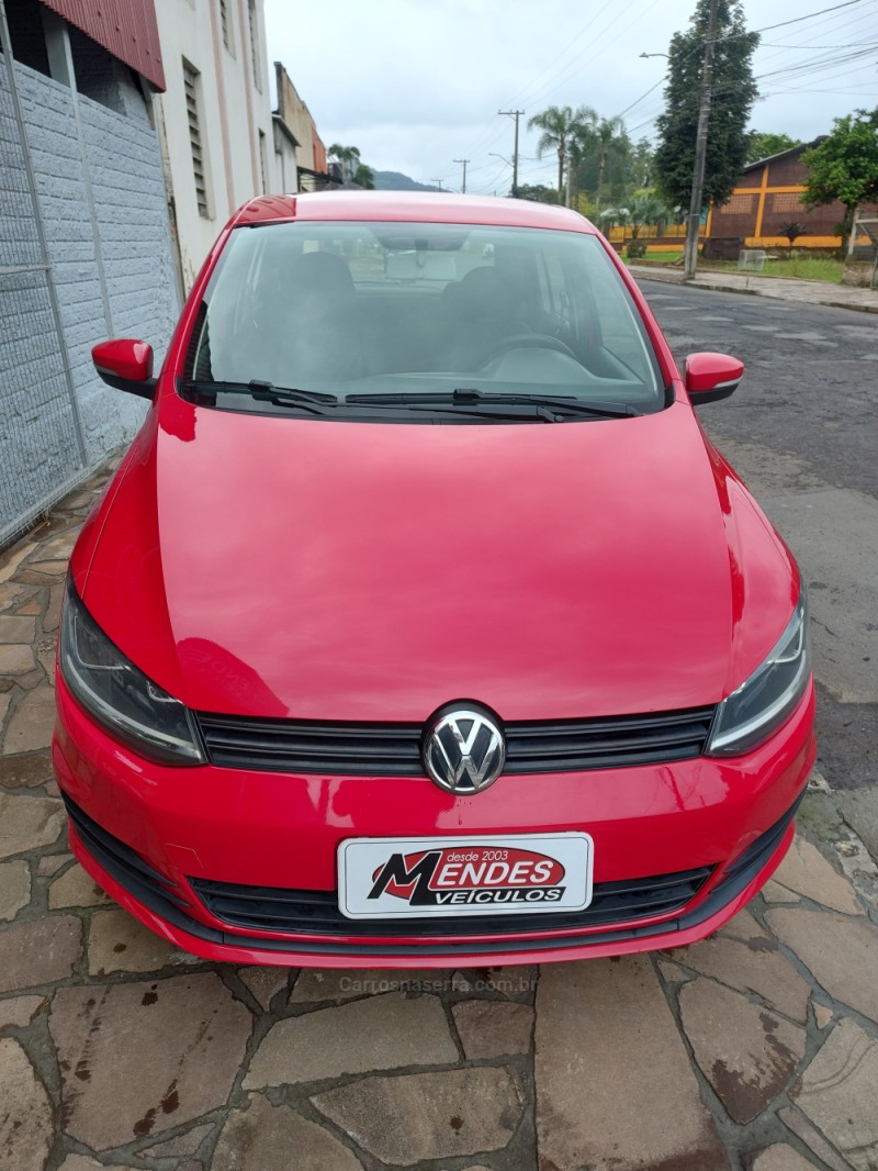 FOX 1.6 MI 8V FLEX 4P MANUAL - 2017 - TRêS COROAS