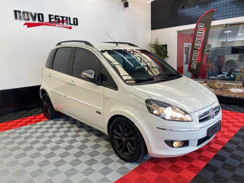 IDEA 1.6 MPI ESSENCE SUBLIME 16V FLEX 4P AUTOMATIZADO - 2015 - CAXIAS DO SUL