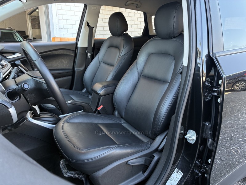 TRACKER 1.0 12V LTZ TURBO FLEX 4P AUTOMÁTICO - 2023 - VENâNCIO AIRES