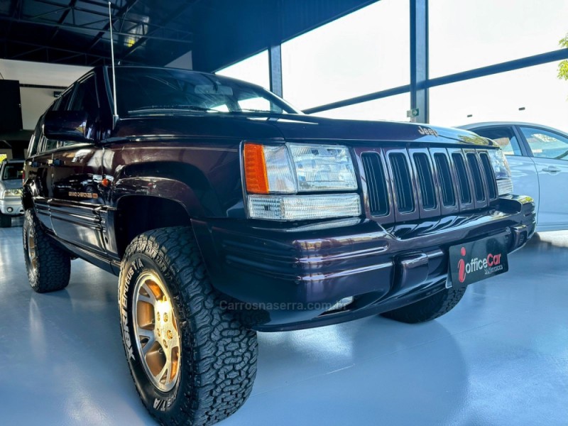 grand cherokee 5.2 limited 4x4 v8 16v gasolina 4p automatico 1998 tres coroas