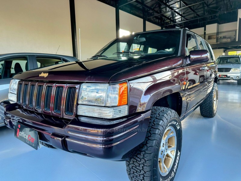 GRAND CHEROKEE 5.2 LIMITED 4X4 V8 16V GASOLINA 4P AUTOMÁTICO - 1998 - TRêS COROAS