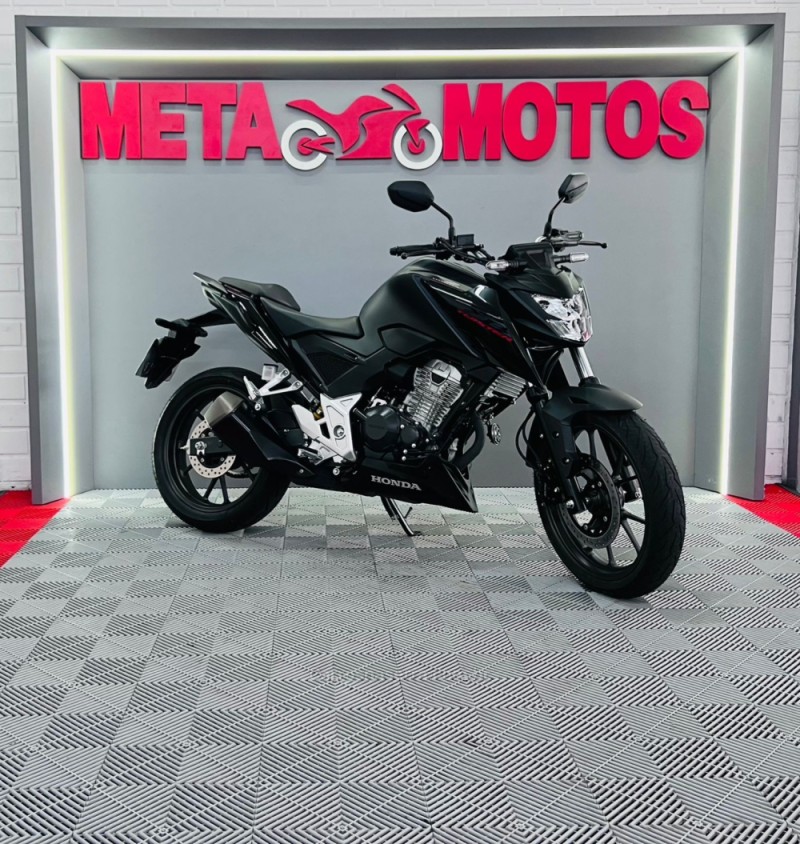 CB 300F TWISTER  - 2024 - CAMPO BOM