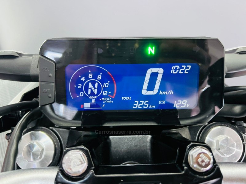 CB 300F TWISTER  - 2024 - CAMPO BOM