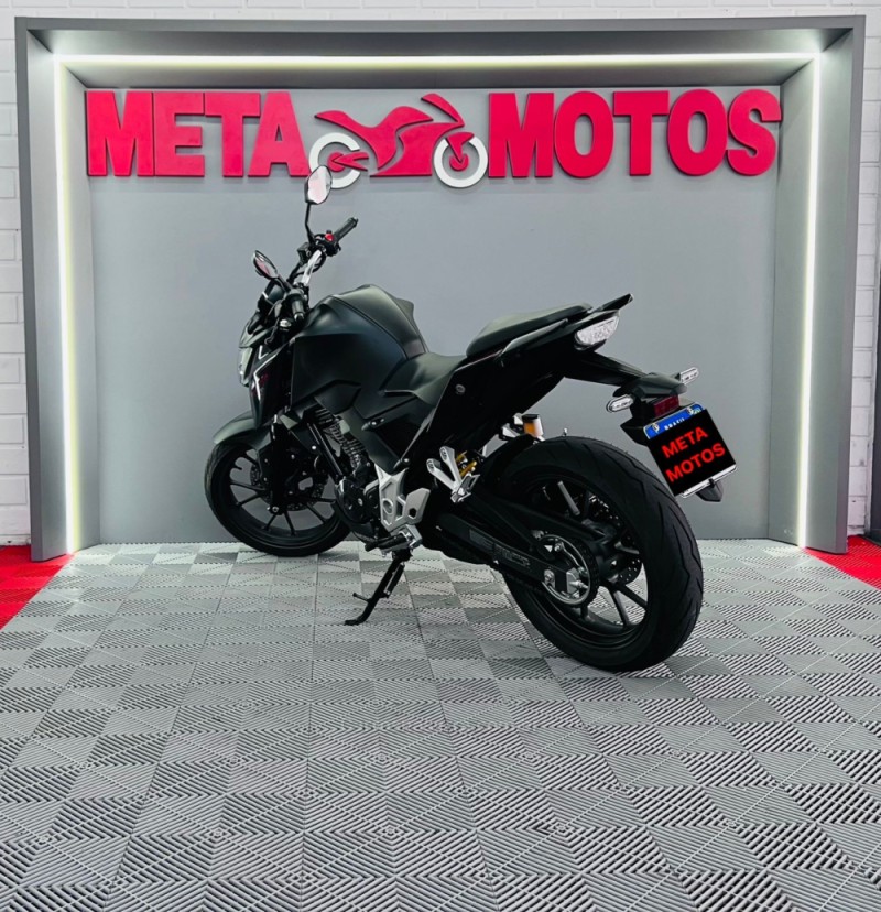 CB 300F TWISTER  - 2024 - CAMPO BOM