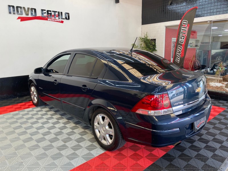 VECTRA 2.0 MPFI EXPRESSION 8V FLEX 4P MANUAL - 2010 - CAXIAS DO SUL