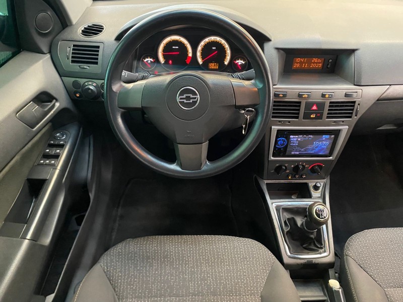 VECTRA 2.0 MPFI EXPRESSION 8V FLEX 4P MANUAL - 2010 - CAXIAS DO SUL