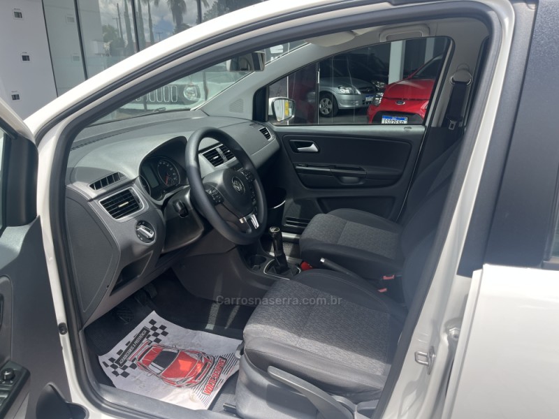 FOX 1.0 ITREND 8V FLEX 4P MANUAL - 2014 - VERANóPOLIS