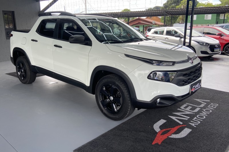 TORO 1.8 16V EVO FLEX FREEDOM AUTOMÁTICO - 2017 - CANELA