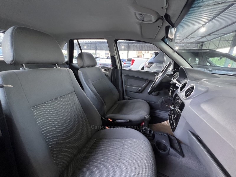 GOL 1.0 MI CITY 8V FLEX 4P MANUAL G.IV - 2008 - BOM PRINCíPIO