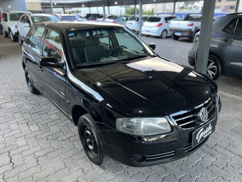 GOL 1.0 MI CITY 8V FLEX 4P MANUAL G.IV - 2008 - BOM PRINCíPIO