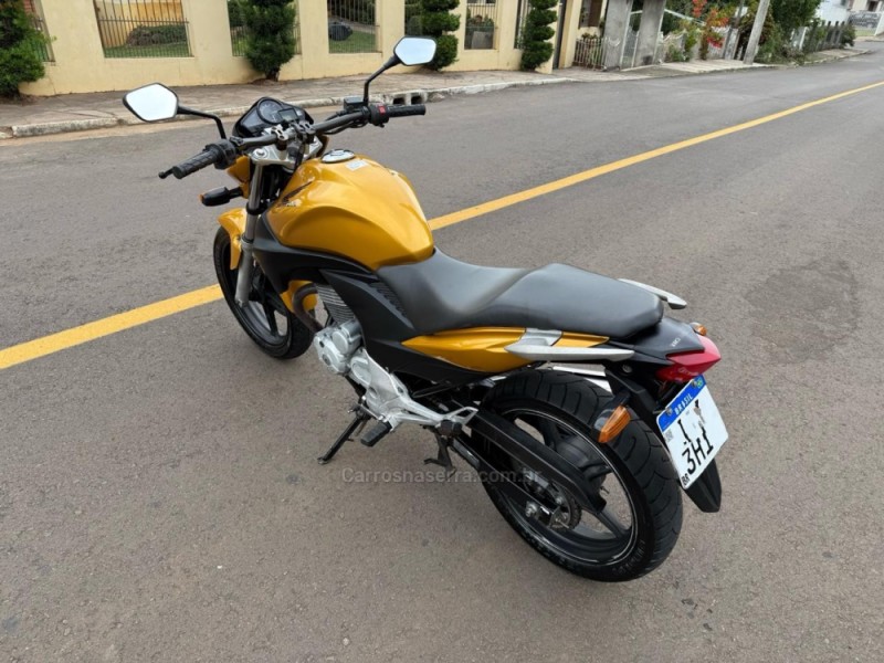 CB 300R ABS - 2010 - IVOTI