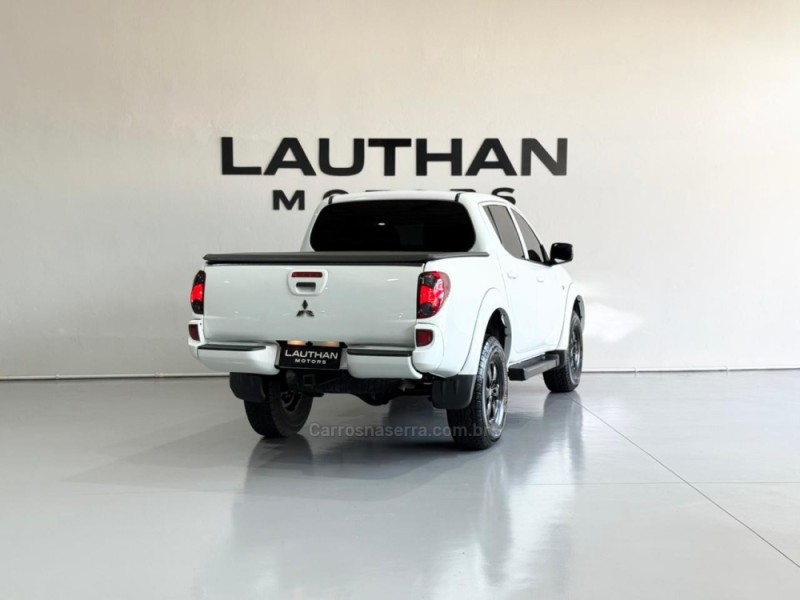 L200 TRITON 2.4 HLS 4X2 CD 16V FLEX 4P MANUAL - 2015 - NOVO HAMBURGO