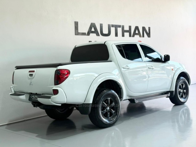 L200 TRITON 2.4 HLS 4X2 CD 16V FLEX 4P MANUAL - 2015 - NOVO HAMBURGO