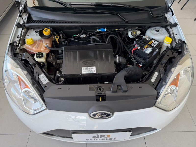 FIESTA 1.0 SE 8V FLEX 4P MANUAL - 2014 - CAXIAS DO SUL