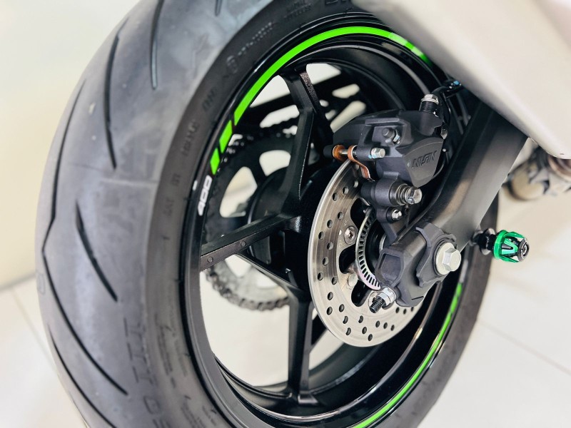 NINJA ZX-4R  - 2025 - BENTO GONçALVES