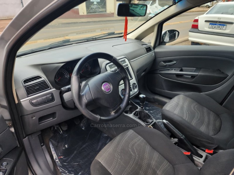 PUNTO 1.4 ELX 8V FLEX 4P MANUAL - 2008 - VACARIA