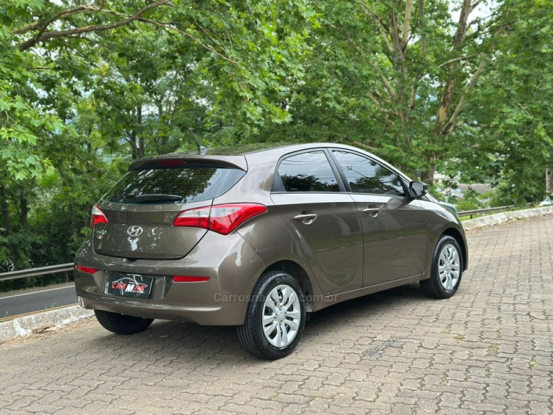 HB20 1.0 COMFORT PLUS 12V FLEX 4P MANUAL - 2016 - DOIS IRMãOS