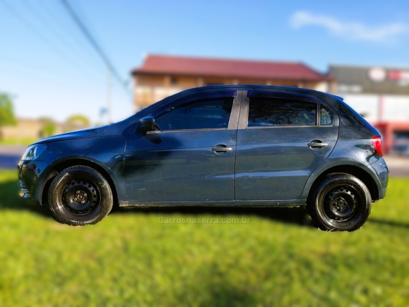 GOL 1.0 MI TRENDLINE 8V FLEX 4P MANUAL - 2015 - NOVO HAMBURGO