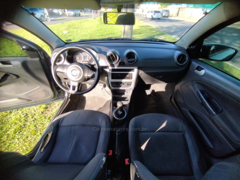 GOL 1.0 MI TRENDLINE 8V FLEX 4P MANUAL - 2015 - NOVO HAMBURGO