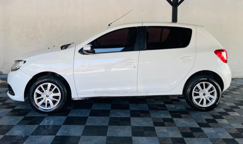 SANDERO 1.0 EXPRESSION 16V FLEX 4P MANUAL - 2015 - NOVO HAMBURGO
