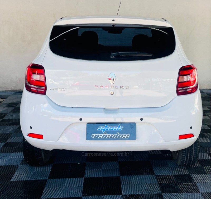 SANDERO 1.0 EXPRESSION 16V FLEX 4P MANUAL - 2015 - NOVO HAMBURGO