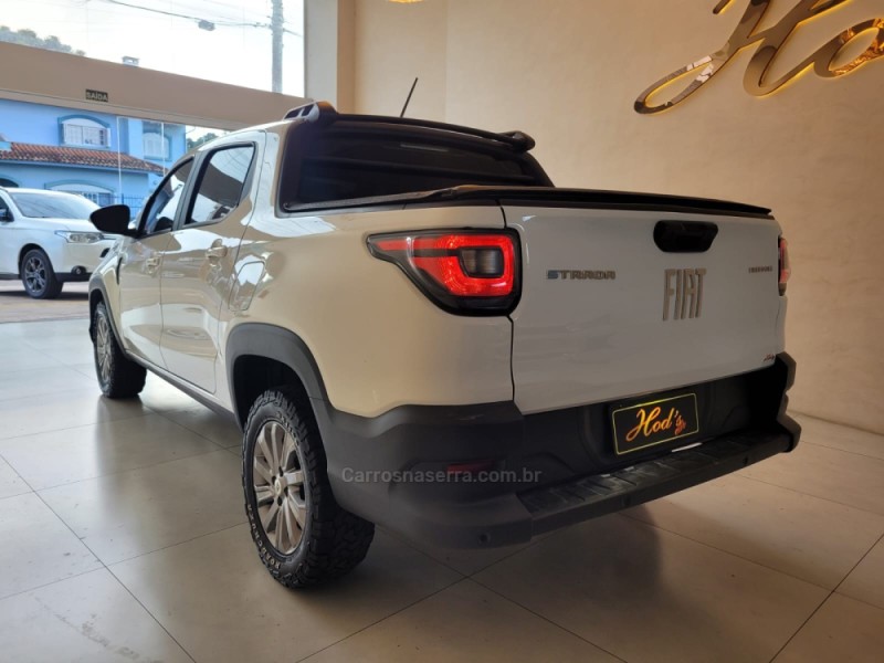 STRADA 1.3 FIRE FREEDOM 8V CD FLEX 4P MANUAL - 2023 - CANELA