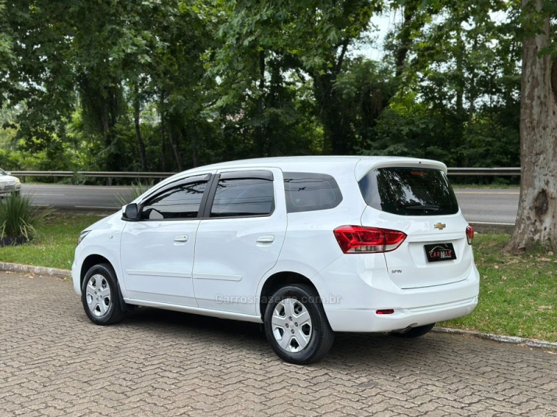 SPIN 1.8 LS 8V FLEX 4P MANUAL - 2024 - DOIS IRMãOS