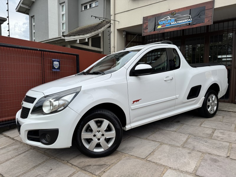 montana 1.4 mpfi sport cs 8v flex 2p manual 2012 caxias do sul