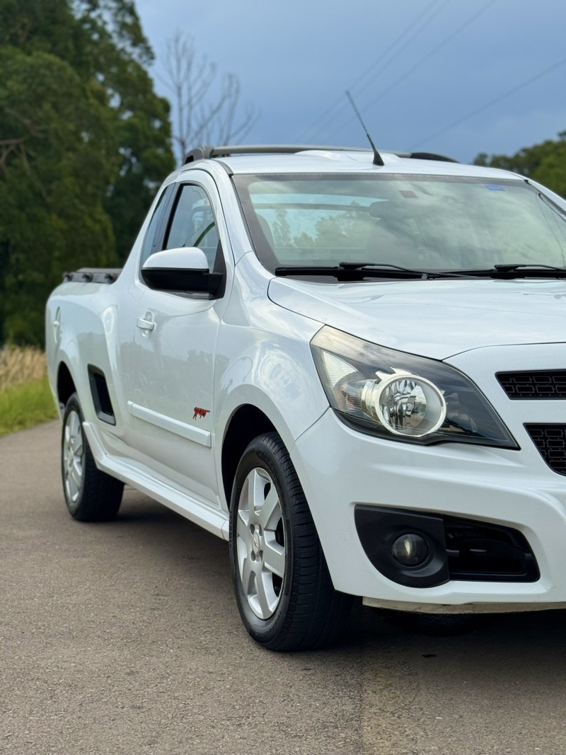 MONTANA 1.4 MPFI SPORT CS 8V FLEX 2P MANUAL - 2012 - CAXIAS DO SUL