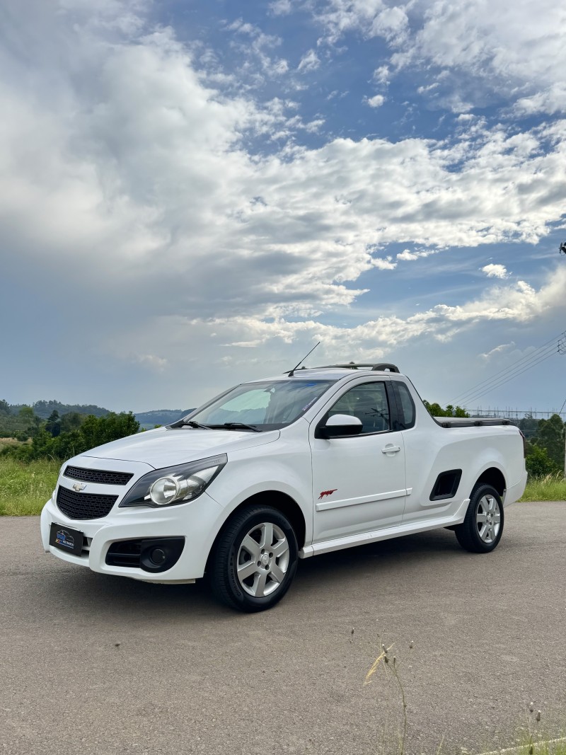 MONTANA 1.4 MPFI SPORT CS 8V FLEX 2P MANUAL - 2012 - CAXIAS DO SUL