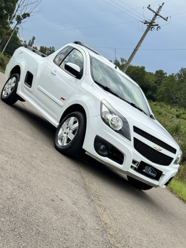 MONTANA 1.4 MPFI SPORT CS 8V FLEX 2P MANUAL - 2012 - CAXIAS DO SUL