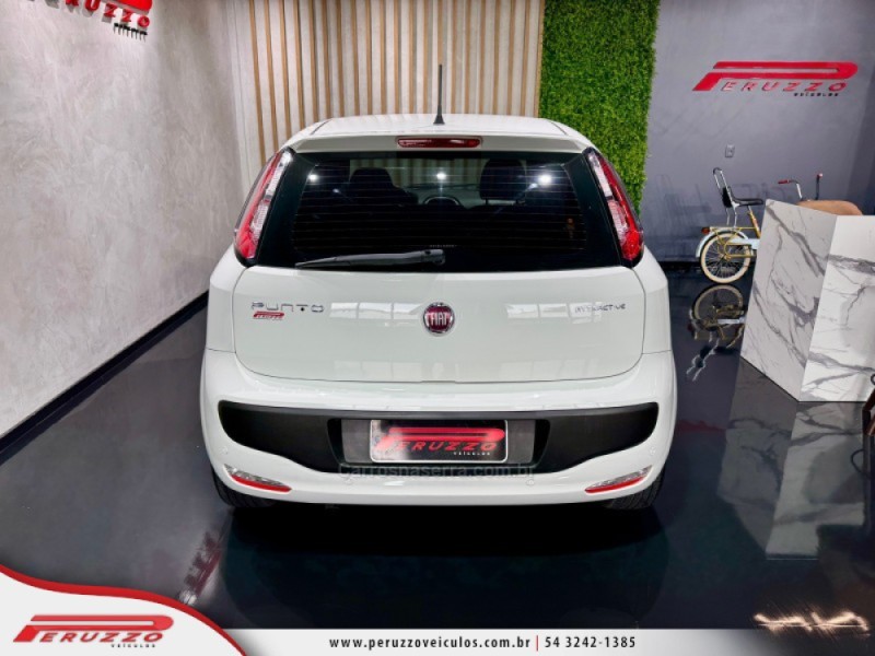 PUNTO 1.4 ATTRACTIVE ITALIA 8V FLEX 4P MANUAL - 2017 - NOVA PRATA