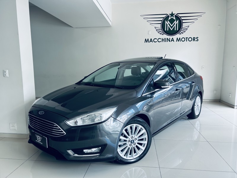 FOCUS 2.0 TITANIUM FASTBACK 16V FLEX 4P AUTOMÁTICO - 2018 - CAXIAS DO SUL