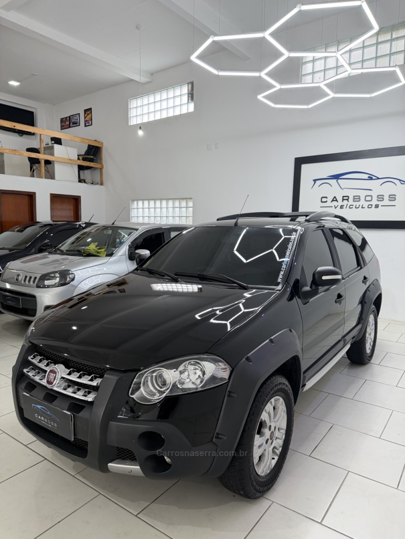 PALIO 1.8 MPI ADVENTURE WEEKEND 8V FLEX 4P MANUAL - 2010 - CAXIAS DO SUL