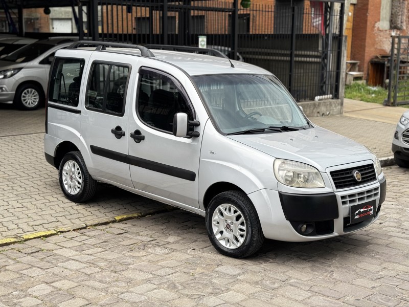 DOBLÓ 1.8 MPI ESSENCE 16V FLEX 7P MANUAL - 2012 - CAXIAS DO SUL