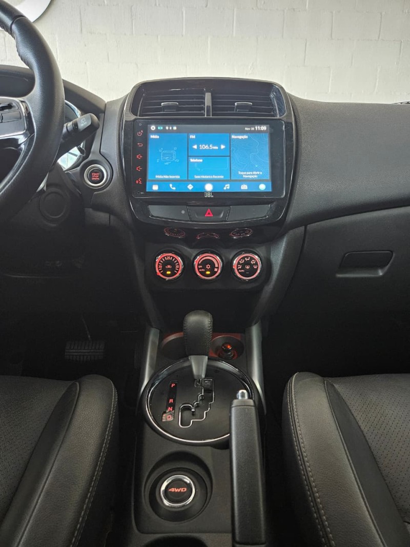 OUTLANDER 2.0 HPE 4X4 MIVEC SPORT FLEX 4P AUTOMÁTICO - 2021 - FARROUPILHA