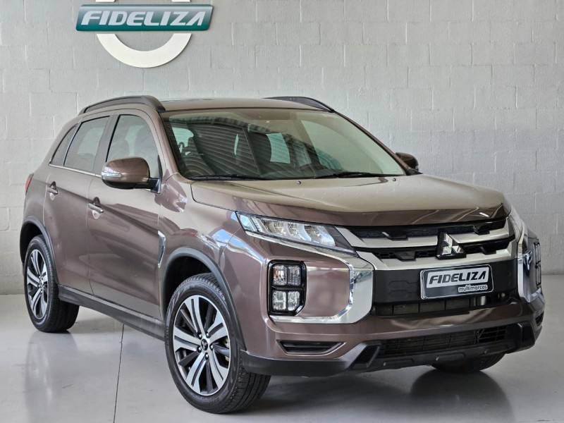 OUTLANDER 2.0 HPE 4X4 MIVEC SPORT FLEX 4P AUTOMÁTICO - 2021 - FARROUPILHA