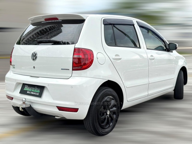 FOX 1.0 MI BLUEMOTION 8V FLEX 4P MANUAL - 2014 - NOVO HAMBURGO