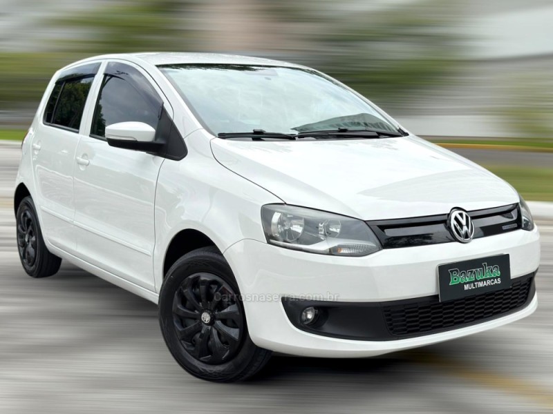 FOX 1.0 MI BLUEMOTION 8V FLEX 4P MANUAL - 2014 - NOVO HAMBURGO