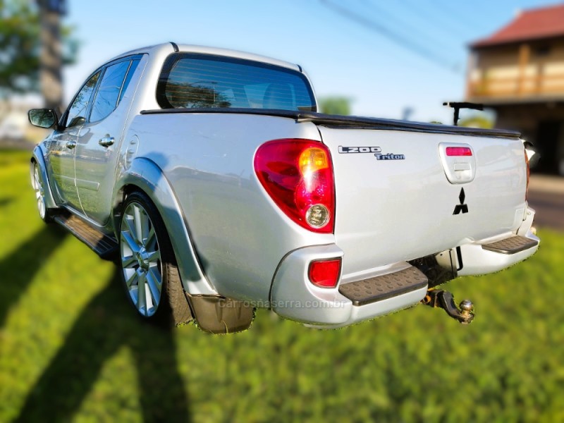 L200 TRITON 3.5 HPE 4X4 CD V6 24V FLEX 4P AUTOMÁTICO - 2012 - NOVO HAMBURGO