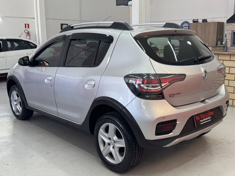 SANDERO 1.6 STEPWAY ZEN 16V FLEX 4P MANUAL - 2021 - CAXIAS DO SUL