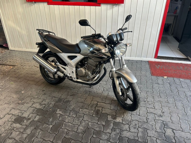 cbx 250 twister  2008 tres coroas