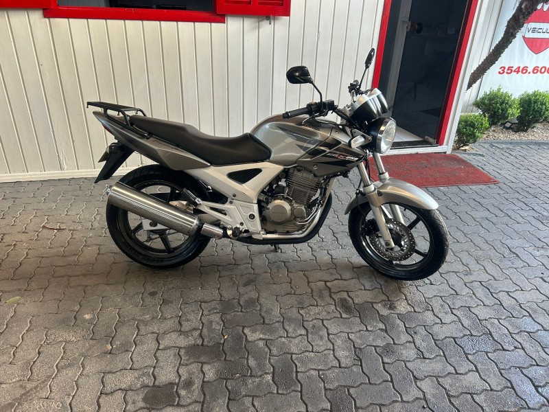 CBX 250 TWISTER  - 2008 - TRêS COROAS