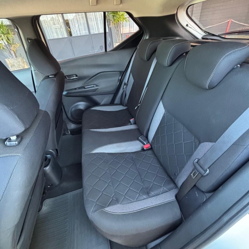 KICKS 1.6 16V FLEX SV 4P XTRONIC - 2018 - FLORES DA CUNHA