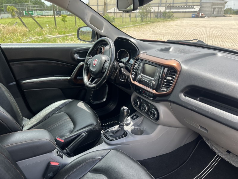 TORO 2.0 16V TURBO DIESEL VOLCANO AT9 4X4 AUTOMÁTICO - 2017 - ANTôNIO PRADO