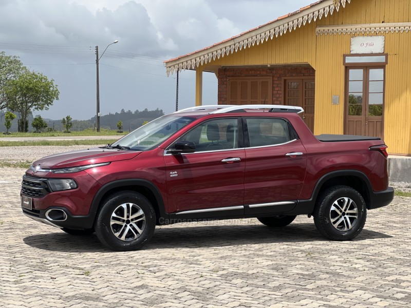 TORO 2.0 16V TURBO DIESEL VOLCANO AT9 4X4 AUTOMÁTICO - 2017 - ANTôNIO PRADO