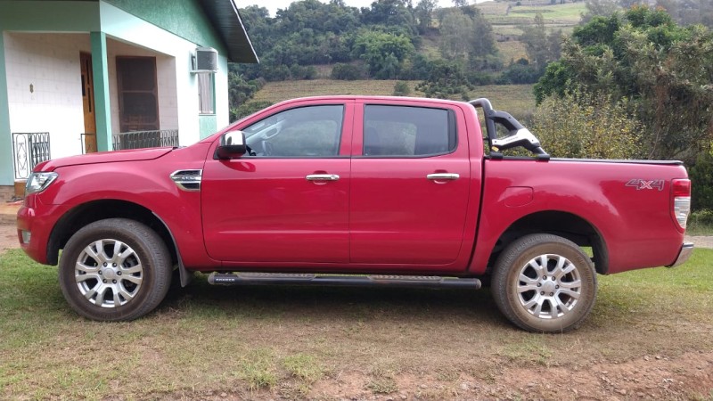 RANGER 3.2 XLT 4X4 CD 20V DIESEL 4P AUTOMÁTICO - 2018 - FARROUPILHA
