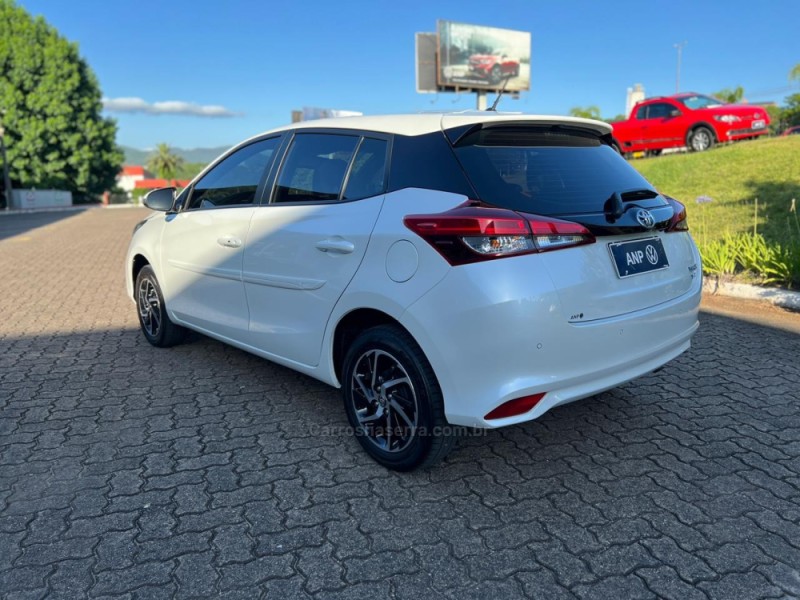 YARIS 1.5 XLS FLEX 4P AUTOMÁTICO - 2025 - NOVA PETRóPOLIS