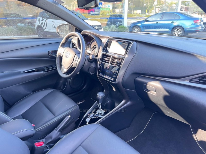 YARIS 1.5 XLS FLEX 4P AUTOMÁTICO - 2025 - NOVA PETRóPOLIS